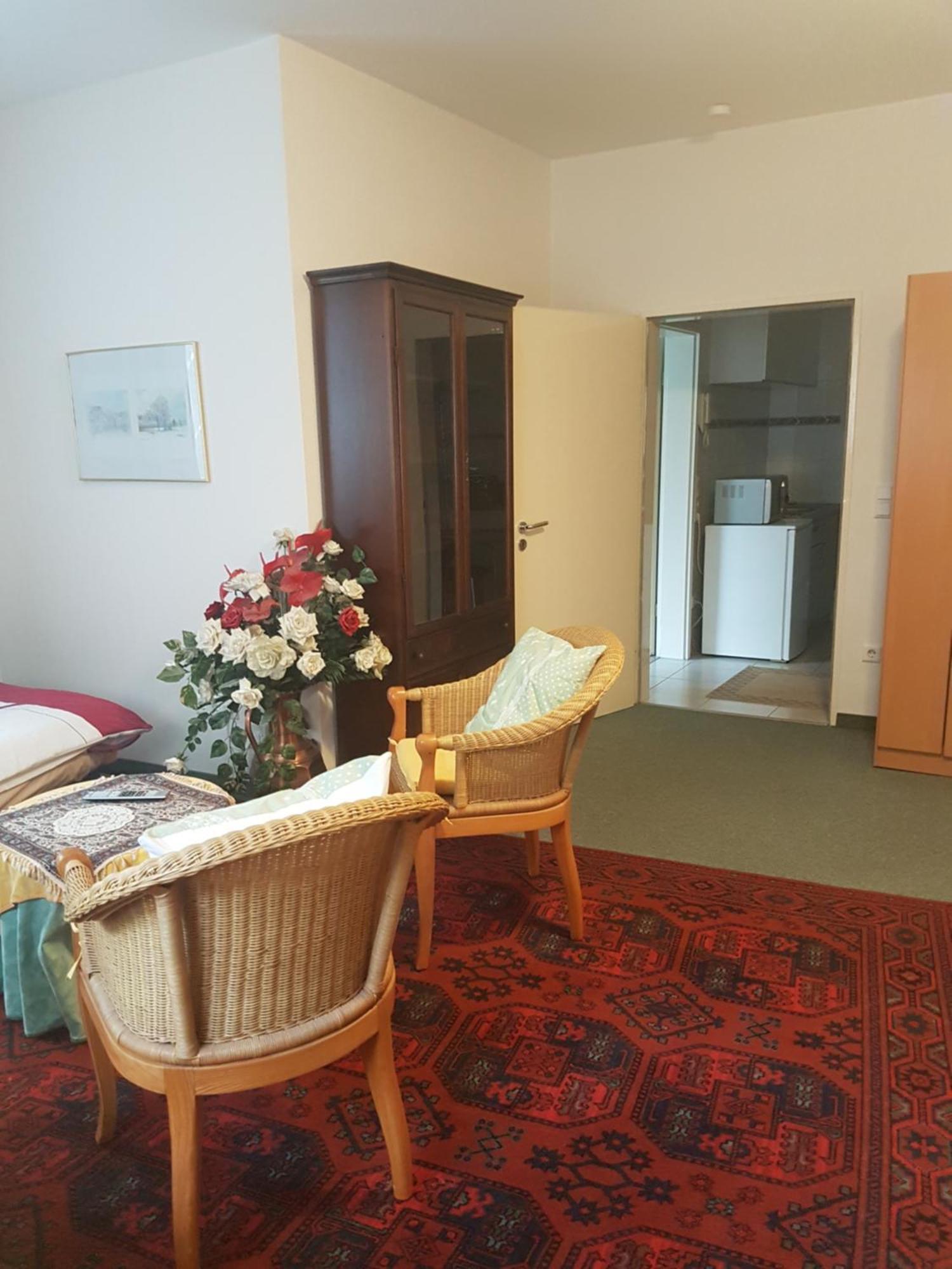 Gaestehaus Krefeld Uerdingen Luaran gambar