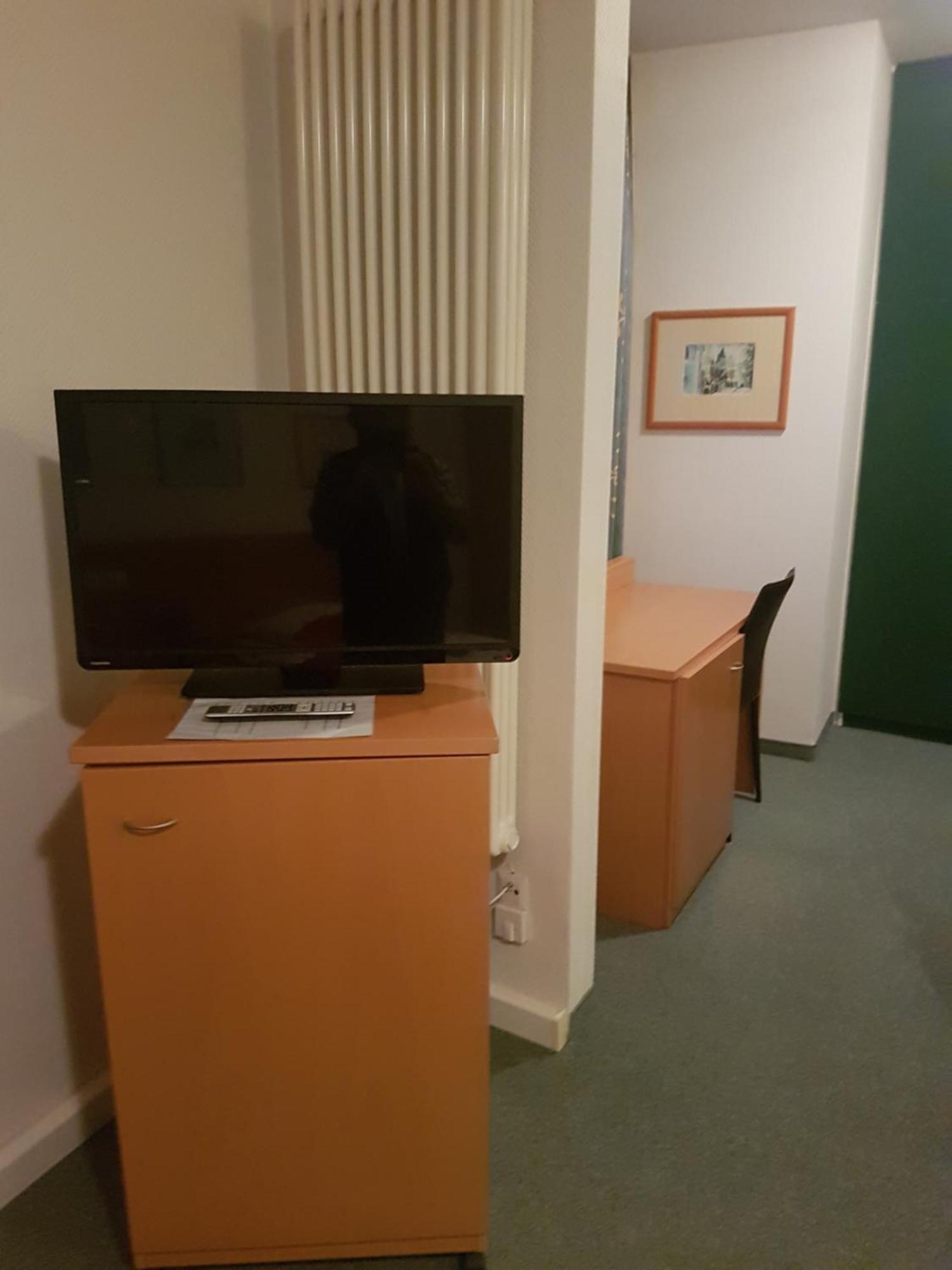 Gaestehaus Krefeld Uerdingen Luaran gambar