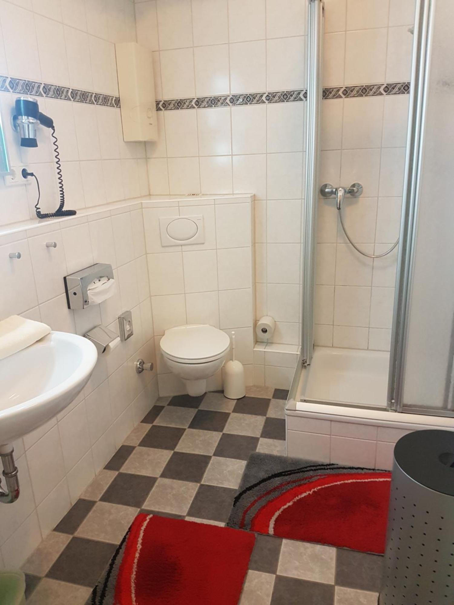 Gaestehaus Krefeld Uerdingen Luaran gambar